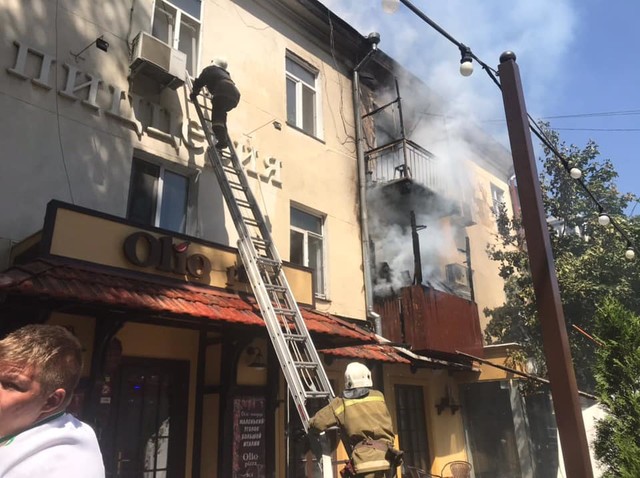 В Одессе закончили ремонт сгоревшего в прошлом году дома в центре города