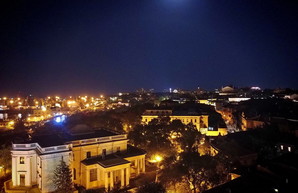 В Одессе отключают свет 17 ноября
