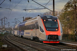 Новый дизель-поезд уже прибыл в Одессу (ФОТО)