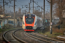 Новый дизель-поезд уже прибыл в Одессу (ФОТО)