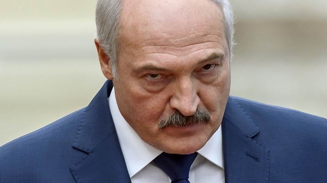 Лукашенко предъявил претензии к Украине и пообещал напасть вместе с Россией