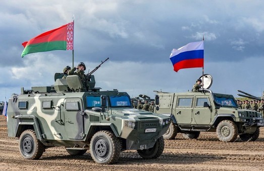 Россия и Беларусь собираются провести военные учения на границе с Украиной