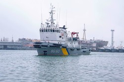 Морские пограничники в Одессе переоборудовали океанский буксир в патрульный корабль