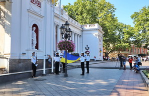 В Одессе началась внеочередная сессия горсовета