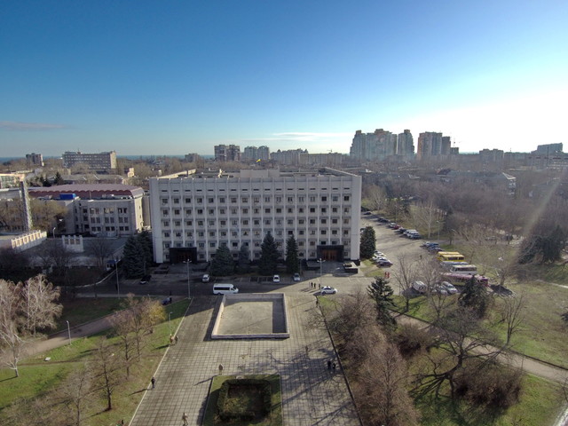 Одесский областной совет проводит внеочередную сессию (трансляция)
