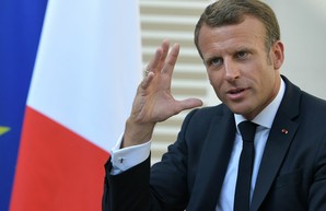 Президент Франции инициировал встречу мировых лидеров для предотвращения начала войны