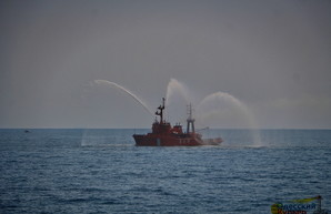 Российские пираты захватили в море под Одессой гражданское спасательное судно