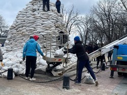 В Одессе укрепили памятник Дюку