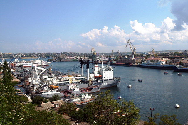Русские корабли послали подальше из портов Кипра