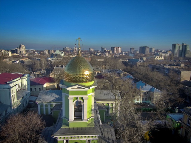 В Одесской области меняют время комендантского часа на Пасху