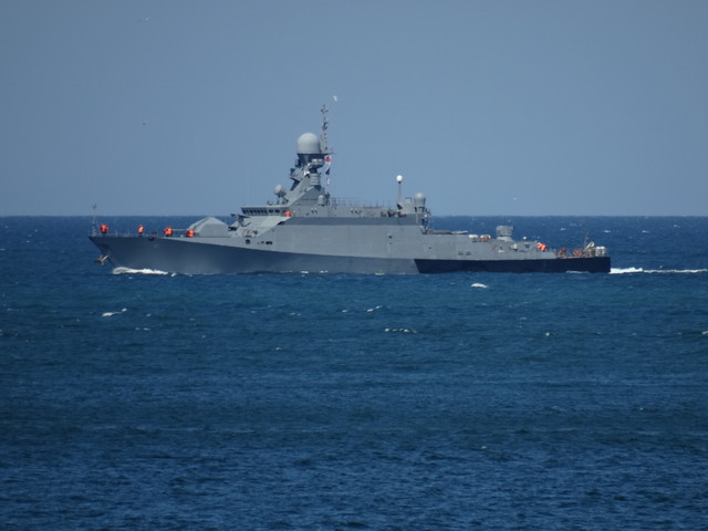 Русский флот продолжает оставаться в море и угрожать Одессе (ВИДЕО)