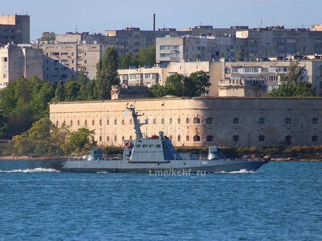 Оккупанты готовят провокации в Черном море (ФОТО, ВИДЕО)
