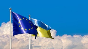 Европарламент одобрил статус кандидата в Евросоюз для Украины