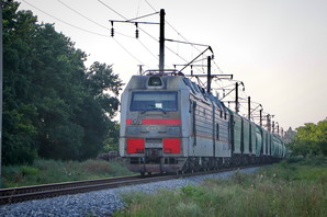 У напрямку до західних кордонів України виникли великі черги залізничних вантажів