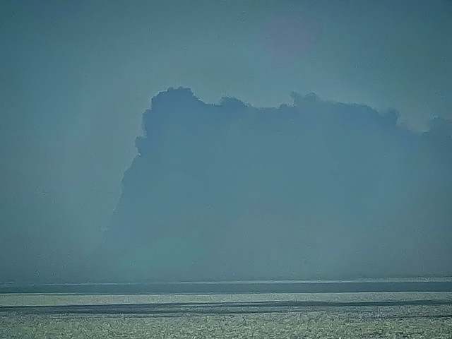 У морі біля Одеси горить танкер (ФОТО, ВІДЕО)