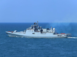 Оперативне з'єднання флоту росії скоротилося: фото кораблів у Севастополі