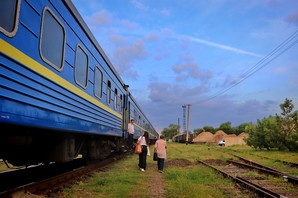 Мешканців сходу України закликають евакуюватися залізницею (ВІДЕО)