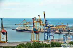 Порти Одеси та Чорноморська розпочинають роботу (ВІДЕО)