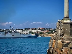Одесі загрожують ракетними обстрілами чотири російських кораблі (ВІДЕО)