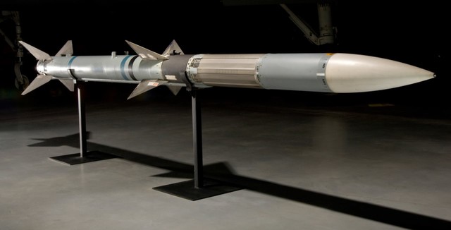 України отримає ракети AMRAAM для ЗРК NASAMS (ВІДЕО)