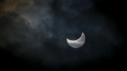 В Одесі можна було побачити унікальне затемнення Сонця (ФОТО, ВІДЕО)