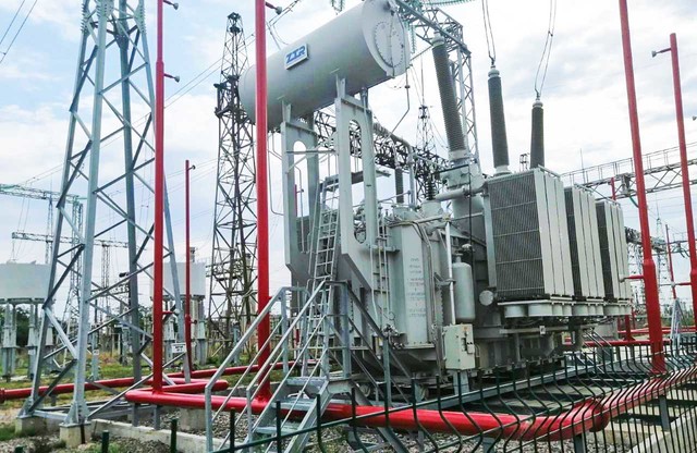 Дефіцит електроенергії в Україні скоротився до третини від необхідності