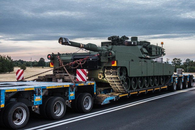 Коли американські танки прибудуть до України