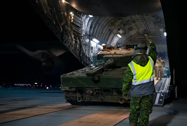 Як в Україну будуть надходити танки Leopard