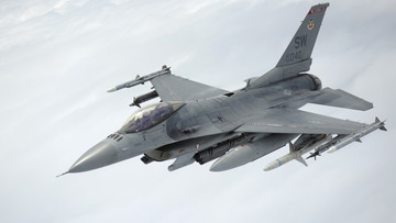 Коли Україна отримає винищувачі F-16