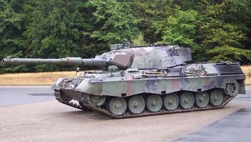 Україна отримає 100 танків Leopard з Данії