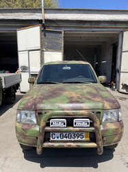 В Одесі передали військовим чергову партію автомобілів