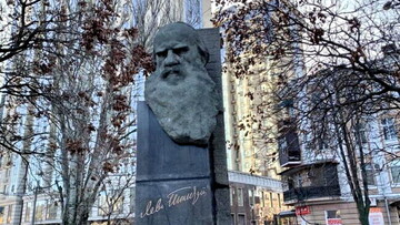 В Одесі перенесуть пам'ятник російському письменнику