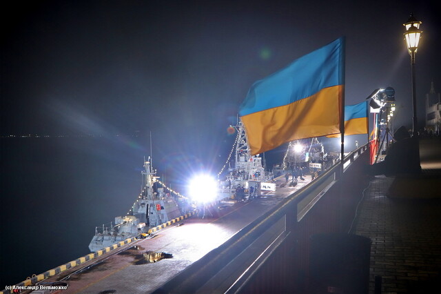 Катер українського флоту збив три дрони-камікадзе