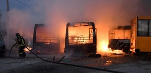 Окупанти обстріляли автобусний парк в Херсоні
