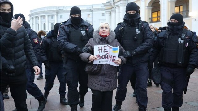 Как в Недороссии со всем миром боролись...