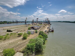 Дунайські порти планують зробити основними для морського аграрного експорту