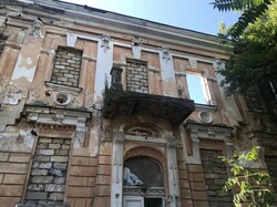 В Одесі зносять занедбану пам'ятку архітектури