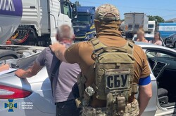 В Одеській області виявили організовану фанатами "русскогомира" схеми перевезення людей через кордон