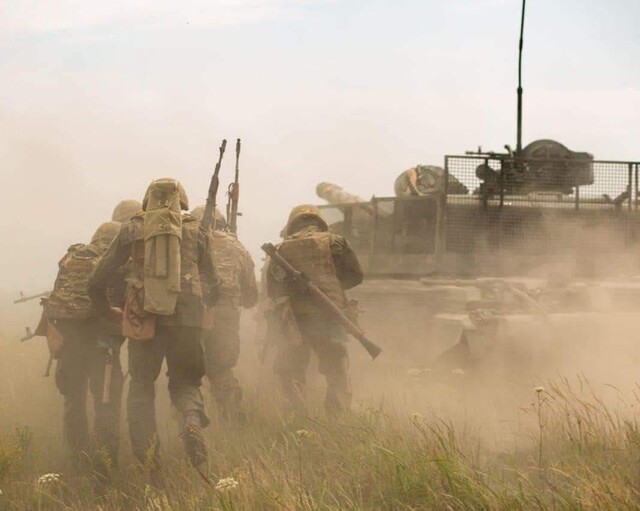 Армія України продовжує наступ на двох напрямках