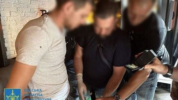 В Одесі затримали організатора ще однієї схеми: 20 тисяч доларів за вплив на військкомат