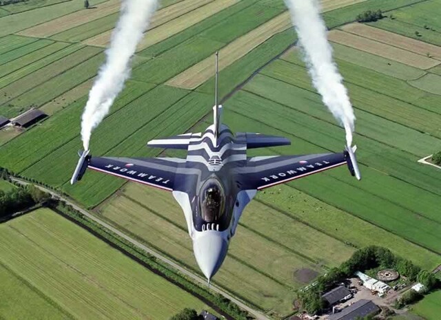 Україна може переозброїти всю свою авіацію на F-16