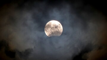 В Одесі бачили найбільше до 2025 року затемнення Місяця (ВІДЕО, ФОТО)