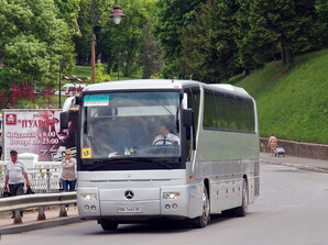 У Європі посилили екологічні вимоги для автобусів та вантажівок