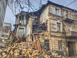 В Одесі знесуть напівзруйнований старий будинок