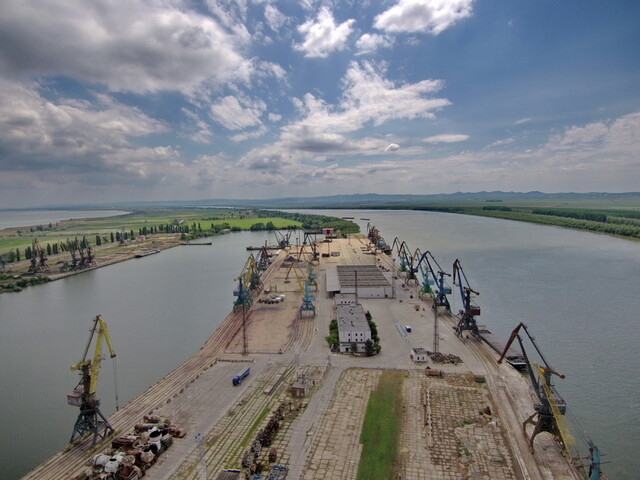 Як працювали дунайські порти за 11 місяців