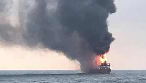 Пірати з Ємену атакували ракетами танкер
