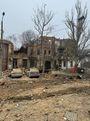 В Одесі три ворожі ракети влучили у житлові будинки