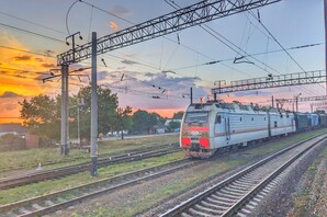 Залізниця нарощує щомісячний обсяг вантажоперевезень