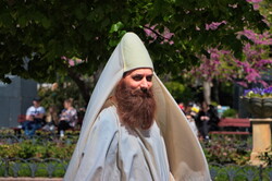 Пасхальна реконструкція: в Одесі показали останні дні Ісуса Христа
https://youtu.be/L59VcgMNMBM