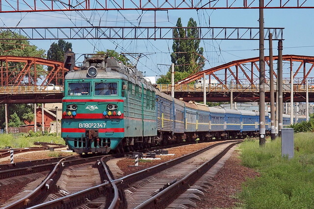 Залізниця перевезла 800 тисяч міжнародних пасажирів за майже 5 місяців